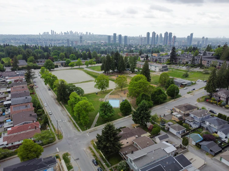 36 Warwick Avenue, Burnaby, BC, V5B 3X3 - 32