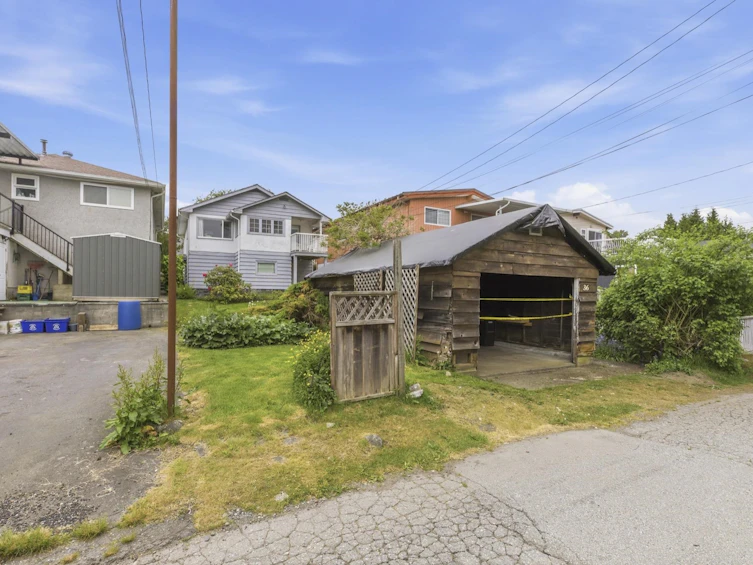 36 Warwick Avenue, Burnaby, BC, V5B 3X3 - 25