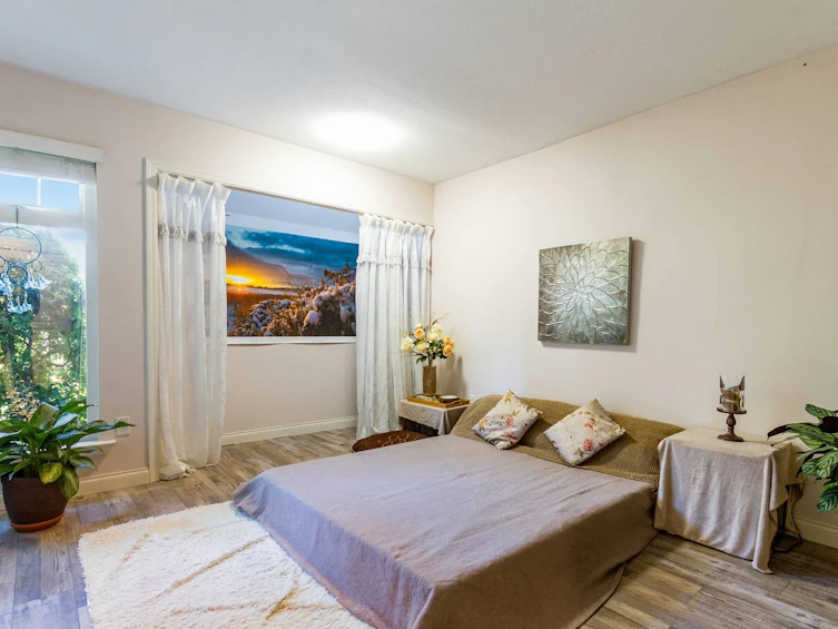 2952 W 8th Avenue, Vancouver, BC, V6K 2C1 - 13