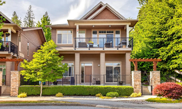 103-3451 Burke Village Promenade