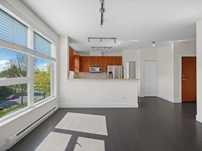 306-4600 Westwater Drive - 2