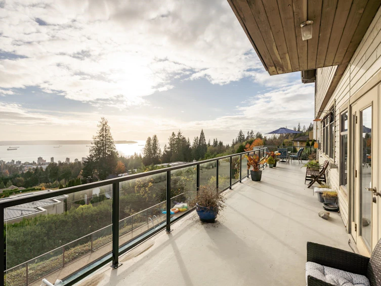 2346 Westhill Drive, West Vancouver, BC, V7S 2Z5 - 21
