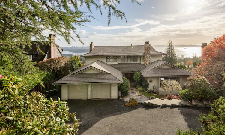 2346 Westhill Drive