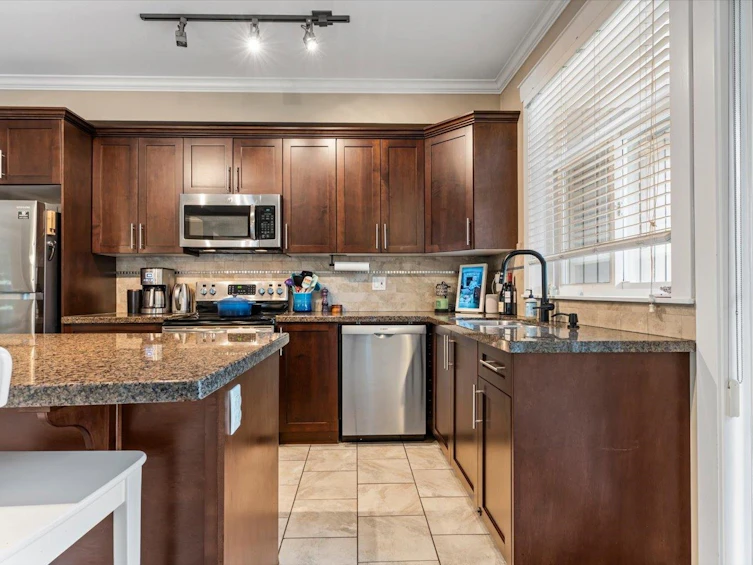8-5623 Teskey Way, Chilliwack, BC, V2R 0K9 - 7