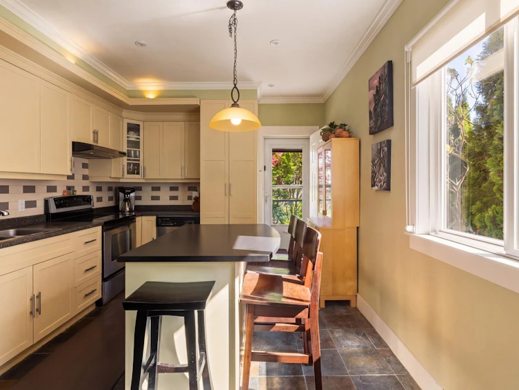4578 Moss Street, Vancouver, BC, V5R 3T1 - 7