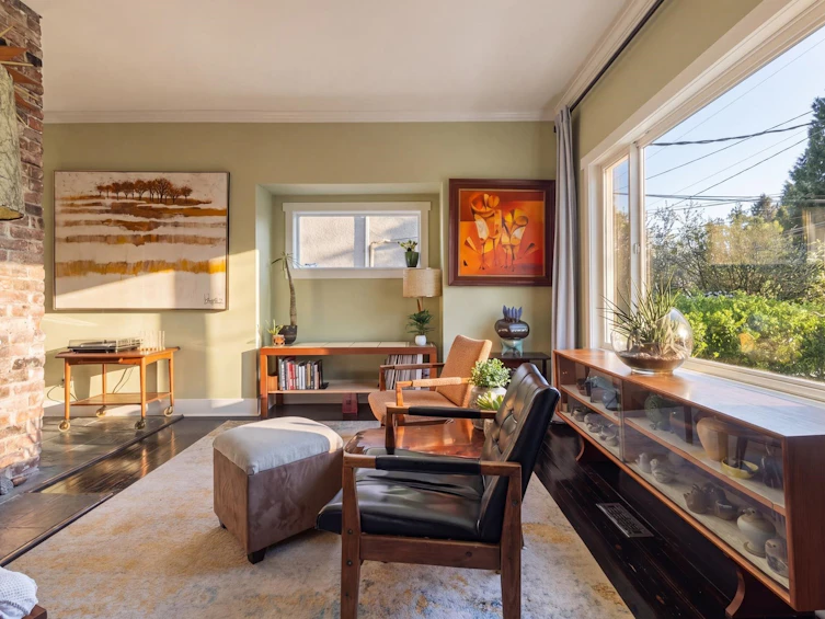 4578 Moss Street, Vancouver, BC, V5R 3T1 - 4
