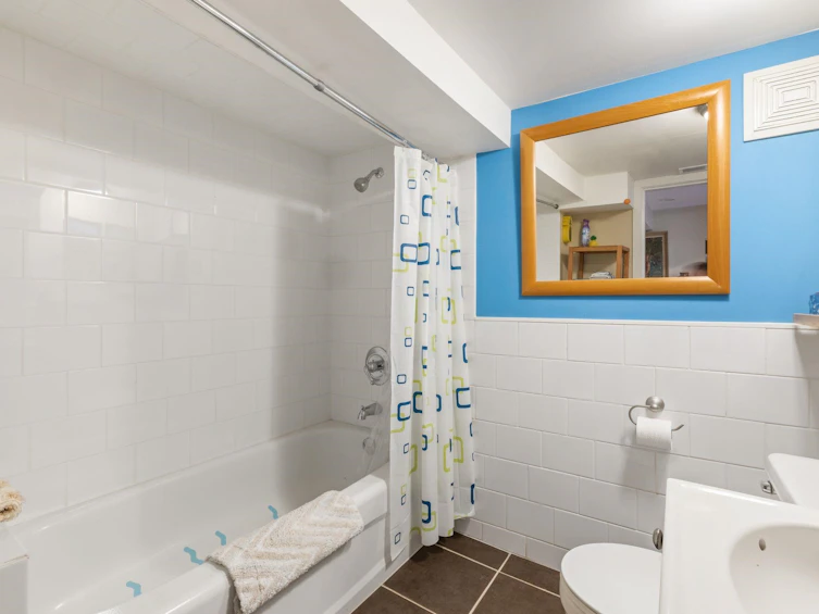 4578 Moss Street, Vancouver, BC, V5R 3T1 - 30