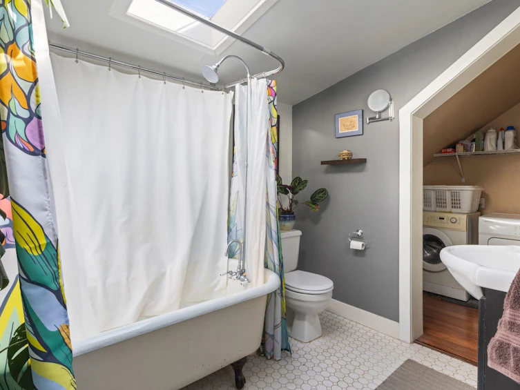 4578 Moss Street, Vancouver, BC, V5R 3T1 - 22