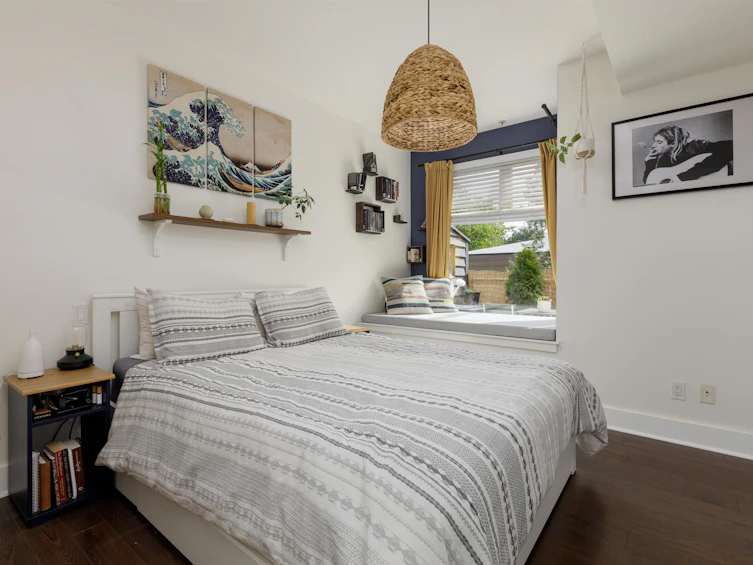 201-118 W 22nd Street, North Vancouver, BC, V7M 1Z9 - 18