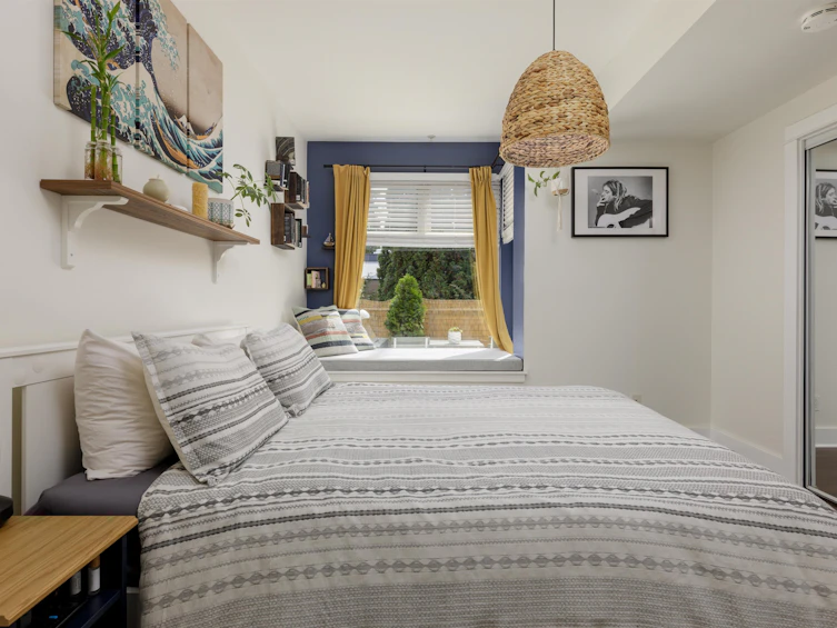 201-118 W 22nd Street, North Vancouver, BC, V7M 1Z9 - 16