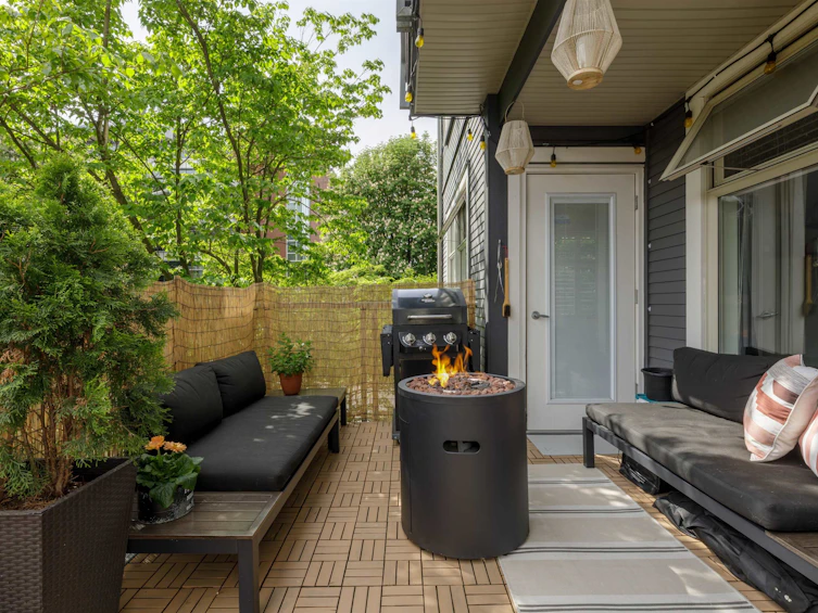 201-118 W 22nd Street, North Vancouver, BC, V7M 1Z9 - 7