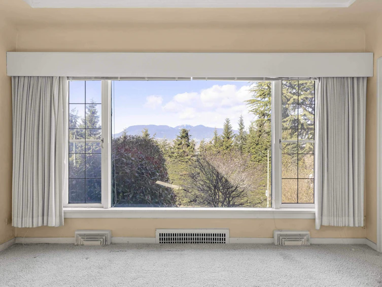 3910 W 10th Avenue, Vancouver, BC, V6R 2G8 - 10