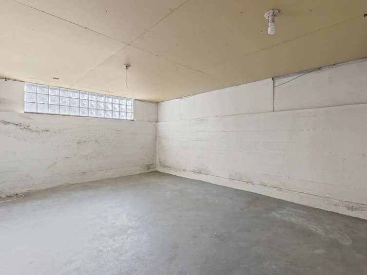 3910 W 10th Avenue, Vancouver, BC, V6R 2G8 - 19