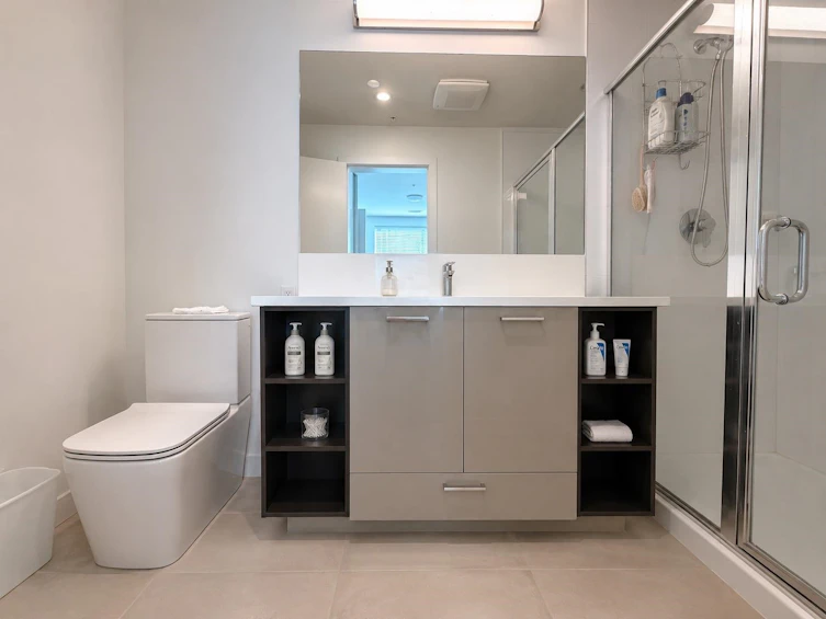 417-3581 Ross Drive, Vancouver, BC, V6S 0K5 - 9