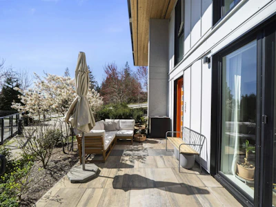 209-9888 University Crescent - 4