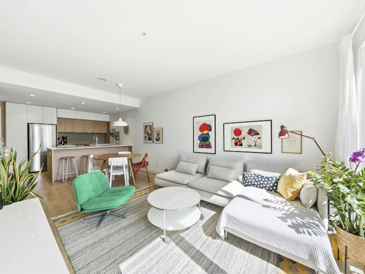 209-9888 University Crescent, Burnaby, BC, V5A 0G4 - 7