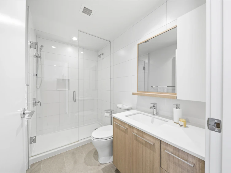 209-9888 University Crescent, Burnaby, BC, V5A 0G4 - 15