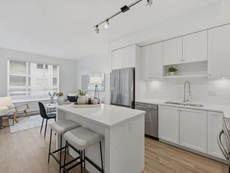 309-15733 85 Avenue, Surrey, BC, V4N 6Z1