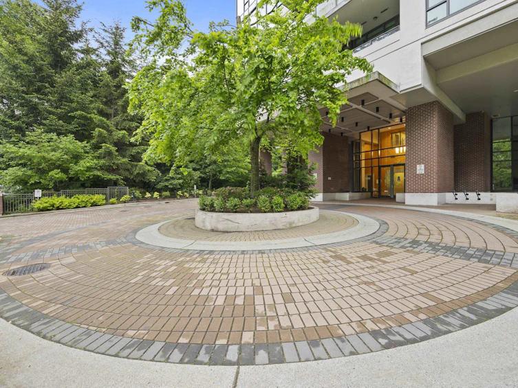 2807-7088 18th Avenue, Burnaby, BC, V3N 0A2 - 4