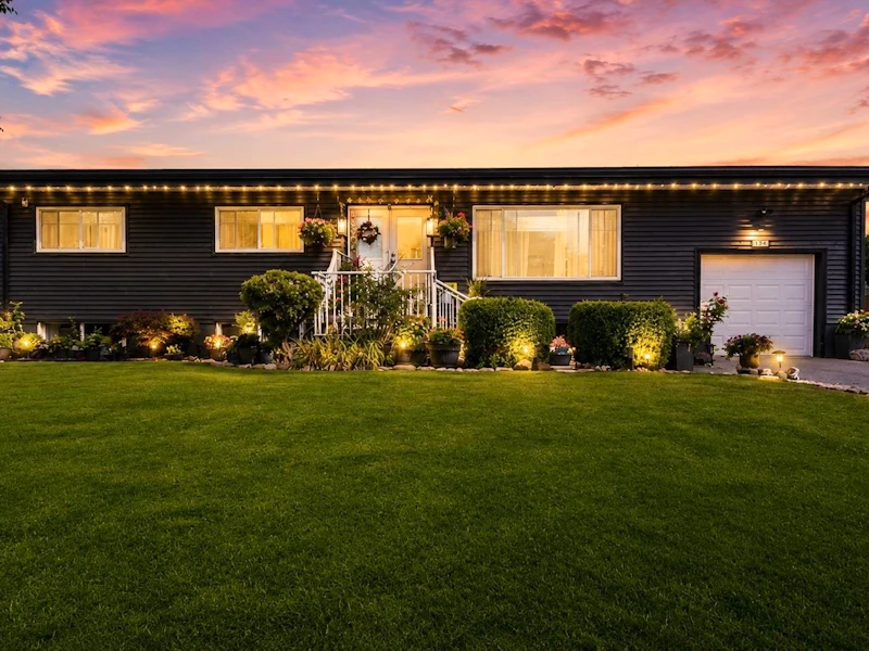 8550 Norman Crescent, Chilliwack BC V2P 5C6