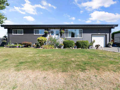 8550 Norman Crescent - 2