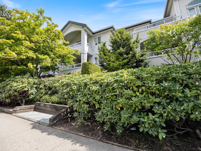 202-7188 Royal Oak Avenue - 5