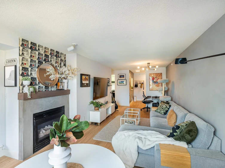 408-3070 Guildford Way, Coquitlam, BC, V3B 7R8 - 8