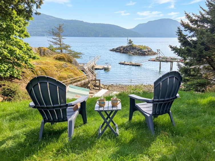 715 Bowen View Road, Gambier Island, BC, V0N 1V0 - 2