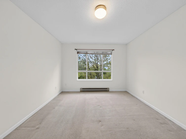 303-8535 Jones Road, Richmond, BC, V6Y 1L7 - 8