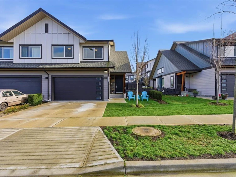 2478A Wren Drive, Delta, BC, V4M 0E6 - 2