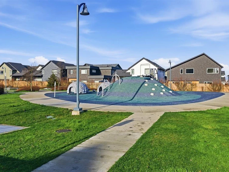 2478A Wren Drive, Delta, BC, V4M 0E6 - 34