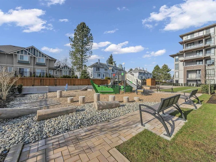 510-7579 16th Street, Burnaby, BC, V3N 0H7 - 24