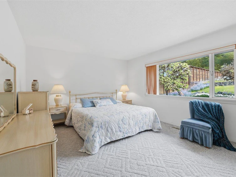 982 Braeside Street, West Vancouver, BC, V7T 2K8 - 25