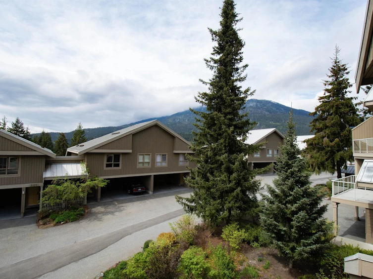 3123 St Moritz Crescent, Whistler, BC, V8E 0V8 - 38