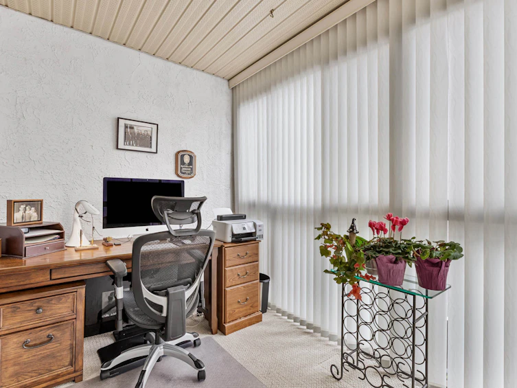 204-1458 Blackwood Street, Surrey, BC, V4B 3V4 - 12