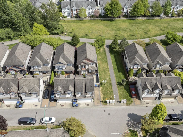 6652 195 Street, Surrey, BC, V4N 0C3 - 38
