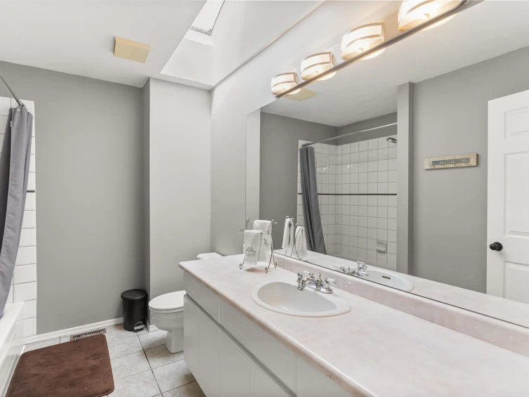 22191 Garratt Drive, Richmond, BC, V6V 2P4 - 28