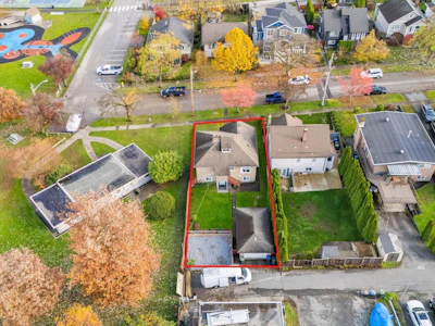 523 Kelly Street - 3