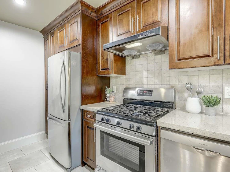 8151 Dalemore Road, Richmond, BC, V7C 2A5 - 18