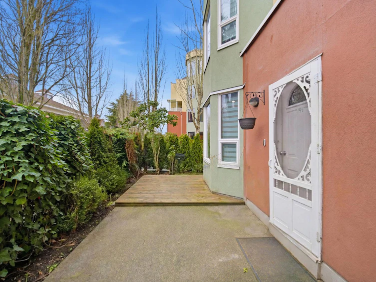 195-8333 Jones Road, Richmond, BC, V6Y 3W9 - 11
