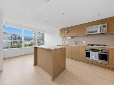 408-112 E 13th Street - 4