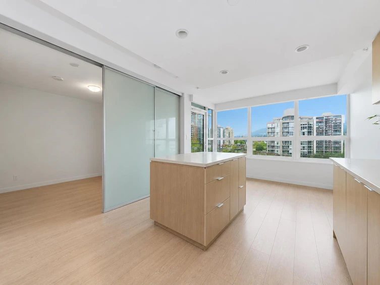 408-112 E 13th Street, North Vancouver, BC, V7L 0E4 - 17