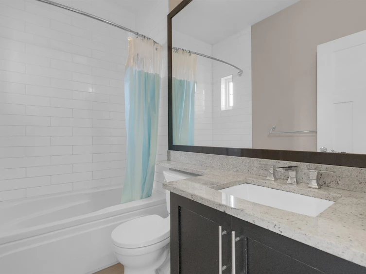 21033 80a Avenue, Langley, BC, V2Y 0J4 - 24