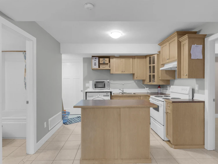 21033 80a Avenue, Langley, BC, V2Y 0J4 - 29