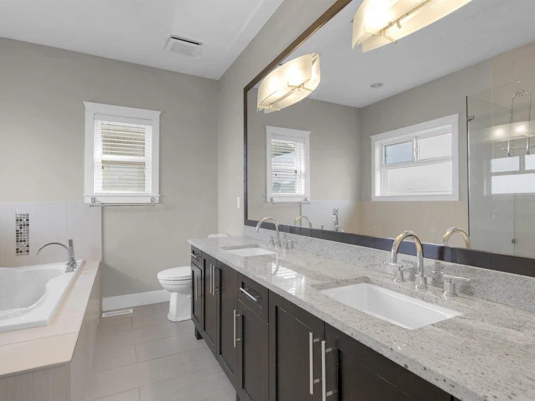 21033 80a Avenue, Langley, BC, V2Y 0J4 - 18
