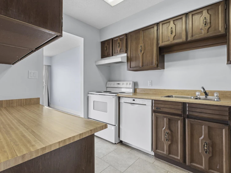 202-15147 Marine Drive, Surrey, BC, V4B 1C5 - 18