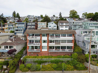 202-15147 Marine Drive - 3