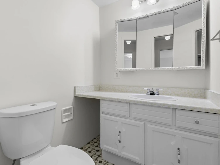 202-15147 Marine Drive, Surrey, BC, V4B 1C5 - 30