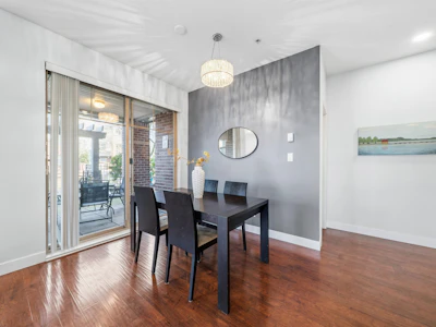 112-2330 Wilson Avenue - 5