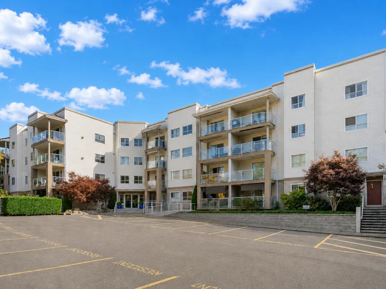 #212-4758 53 Street, Delta, BC, V4K 2Z1